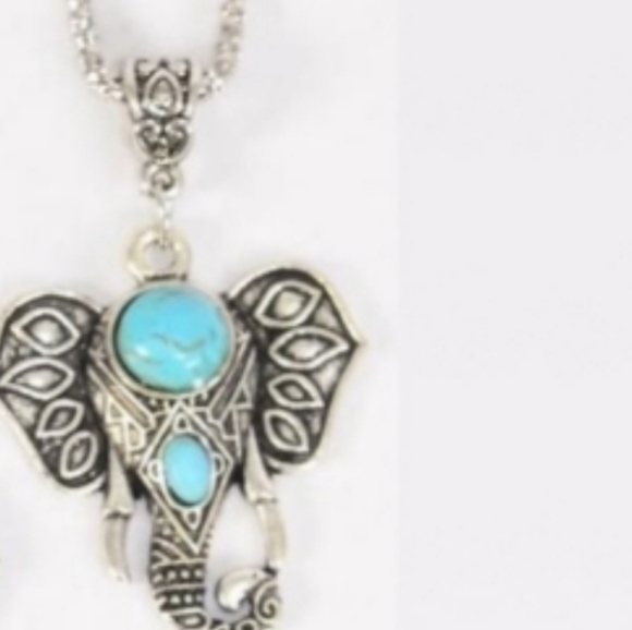 ELEPHANT Necklace White Ivory Stone Pendant Vintage look Silver pl NEW in pkg. … - Picture 3 of 11